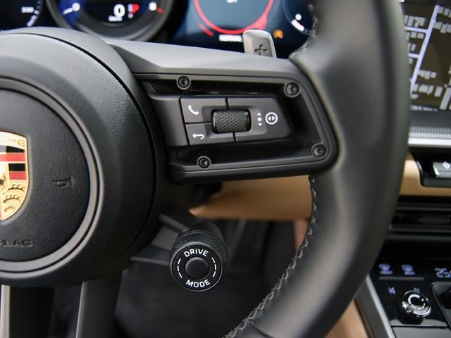 911 911タルガ4 スポーツクロノPKG OP375 スポーツエグゾースト PDLS+ 14wayパワーシートメモリーPKG F20・R21inAW BOSE Fベンチレーター シートH GTスポーツステアリング クルーズコントロール 禁煙(22枚目)