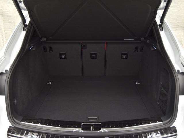 マカン マカンS スポーツクロノPKG OP336 エクステンデッドレザーPKGブラック/ボルドーレッド PSCB+ホワイトキャリパー エクステリアPKG カーボンインテリアPKG パノラマSR 前後シートH Fベンチレーター PDLS+(19枚目)