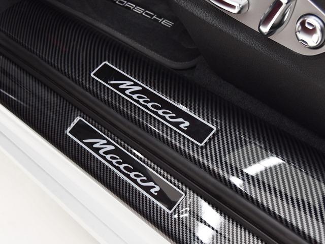 マカン マカンS スポーツクロノPKG OP336 エクステンデッドレザーPKGブラック/ボルドーレッド PSCB+ホワイトキャリパー エクステリアPKG カーボンインテリアPKG パノラマSR 前後シートH Fベンチレーター PDLS+(24枚目)