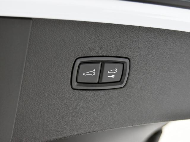 カイエンクーペ カイエンクーペ　プラチナエディション　スポーツクロノＰＫＧ　２０２３ｙモデル　２１ｉｎＡＷ　１４ｗａｙシートメモリーＰＫＧ　Ｆベンチレーター　ブラック／ベージュレザーインテリア　パノラマＳＲ　アクティブレーンキープ　ＰＤＬＳ　スモーカーＰＫＧ　ＢＯＳＥ　禁煙（29枚目）