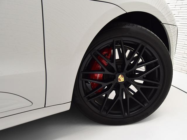 マカン マカンＧＴＳ　スポーツクロノＰＫＧ　ＯＰ２１３　ブラック／ベージュエクステンデッドレザーＰＫＧ　パノラマＳＲ　ＢＯＳＥ　１４ｗａｙ電動コンフォートシートメモリーＰＫＧ　Ｆベンチレーター　ＰＤＬＳ＋　ストレージＰＫＧ　スポーツエグゾースト（20枚目）