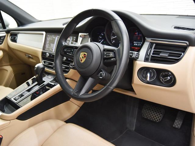 マカン マカンＧＴＳ　スポーツクロノＰＫＧ　ＯＰ２１３　ブラック／ベージュエクステンデッドレザーＰＫＧ　パノラマＳＲ　ＢＯＳＥ　１４ｗａｙ電動コンフォートシートメモリーＰＫＧ　Ｆベンチレーター　ＰＤＬＳ＋　ストレージＰＫＧ　スポーツエグゾースト（25枚目）