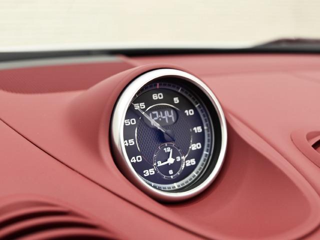 718スパイダー 718スパイダー スポーツクロノPKG OP159 左H/MT スパイダークラシックインテリアPKG サテンブラックAW塗装 BOSE シートH バイキセノンヘッドライトPDLS付 スモーカーPKG スポーツエグゾースト 20inAW 禁煙(16枚目)