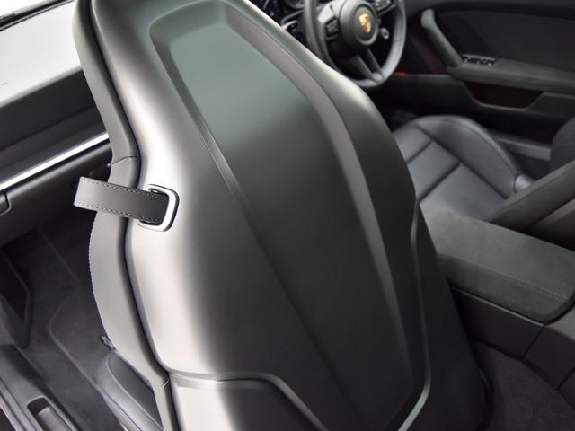 911 911カレラGTS スポーツクロノPKG OP256 Fアクスルリフトシステム Rアクスルステアリング ガラスSR トラフィックジャムアシスト付ACC BOSE ベンチレーター レーンチェンジ プライバシーガラス 黒革 シートH イオナイザー(28枚目)