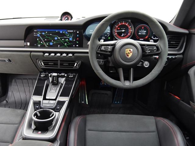 ９１１ ９１１カレラ４ＧＴＳ　スポーツクロノＰＫＧ　ＯＰ４０９　２０２３ｙモデル　ＧＴＳインテリアＰＫＧカーマインレッド　マットカーボンインテリアＰＫＧ　エクステリアＰＫＧハイグロスブラック　Ｆアクスルリフトシステム　ガラスＳＲ　ＡＣＣ　ＢＯＳＥ　禁煙（12枚目）