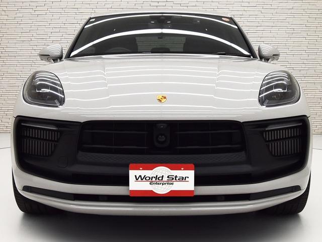 マカン マカンＧＴＳ　スポーツクロノＰＫＧ　ＯＰ１３１　２０２４ｙモデル　ＧＴＳインテリアＰＫＧカーマインレッド　パノラマＳＲ　ＰＤＬＳ＋　スポーツエグゾースト　プライバシーガラス　ＦシートＨ　ＡＣＣ　レーンディパーチャーウォーニング　禁煙（7枚目）