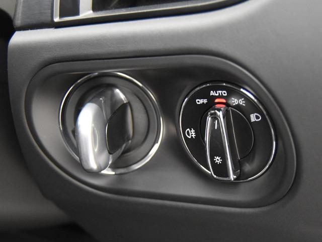 マカン マカンＧＴＳ　スポーツクロノＰＫＧ　ＯＰ１３１　２０２４ｙモデル　ＧＴＳインテリアＰＫＧカーマインレッド　パノラマＳＲ　ＰＤＬＳ＋　スポーツエグゾースト　プライバシーガラス　ＦシートＨ　ＡＣＣ　レーンディパーチャーウォーニング　禁煙（18枚目）