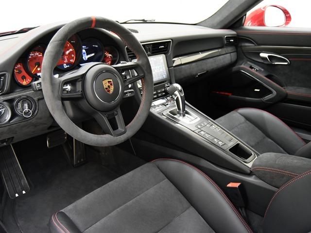 911 911GT3 スポーツクロノPKG OP530 PCCB+イエローキャリパー 黒革 PDLS+ Fリフト BOSE ブラック塗装AWシルクグロス カーボンインテリアPKG リバーシングカメラ プライバシーガラス スポーツエグゾースト(26枚目)