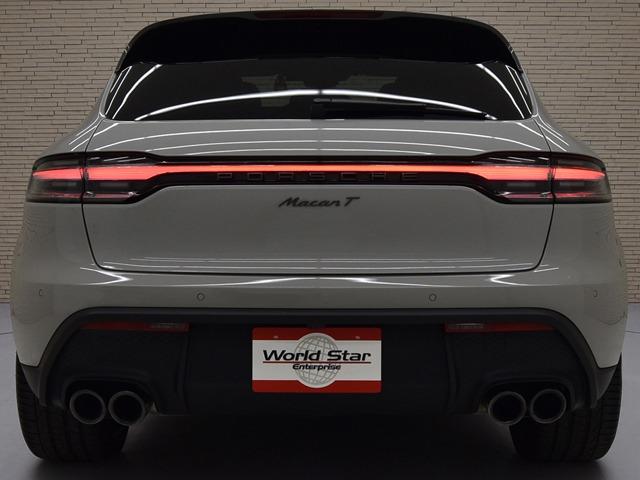 マカン マカンT スポーツクロノPKG 2024yモデル パノラマSR 21inAW LEDテールライトティンテッド ブラック/ボルドーレッドレザーPKG カラークレストホイールセンターキャップ ACC プライバシーガラス レーンチェンジ(6枚目)