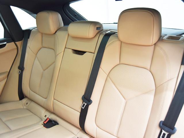 マカン マカンS スポーツクロノPKG OP210 エクステンデッドレザーPKGブラック/ベージュ パノラマSR 14wayシートメモリーPKG BOSE プライバシーガラス トラフィックジャムアシスト PDLS+ 20inAW ACC(13枚目)