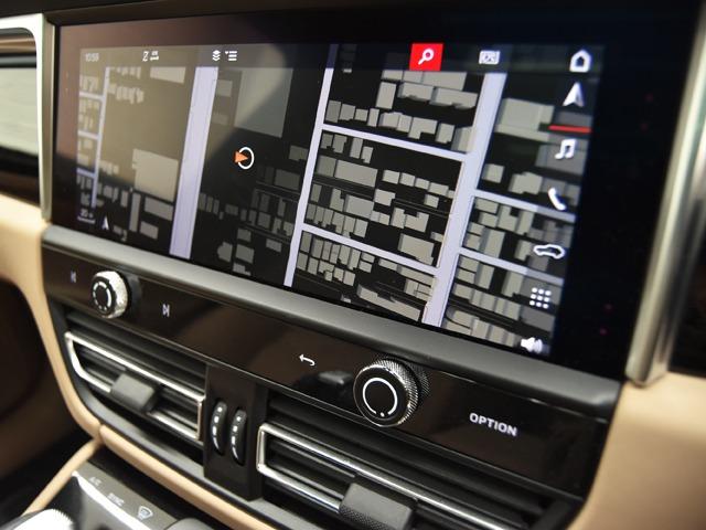 マカン マカンS スポーツクロノPKG OP210 エクステンデッドレザーPKGブラック/ベージュ パノラマSR 14wayシートメモリーPKG BOSE プライバシーガラス トラフィックジャムアシスト PDLS+ 20inAW ACC(20枚目)