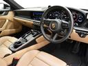 ９１１カレラ４　スポーツクロノＰＫＧ　ＯＰ４２０　スポーツエグゾーストシステム　２０／２１ｉｎＡＷ　１８ｗａｙアダプティブスポーツシート　マトリクスＬＥＤヘッドライトＰＤＬＳ＋　チルトスライド式電動ガラスＳＲ　ベンチレーター　シートＨ（11枚目）