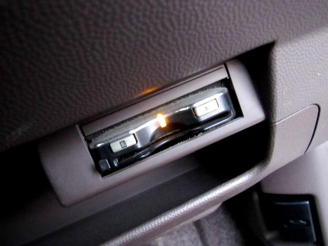 Ｘ　社外メモリーナビ　スマートキー　ＨＩＤ　フルセグ　専用シート　ＥＴＣ　電動格納ミラー　アイドリングストップ　ベンチシート　ＡＢＳ(16枚目)