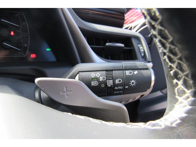 ES ES300h バージョンL 禁煙/黒革シート/サンルーフ/純正SDナビ/フルセグTV/Bluetooth/全周囲カメラ/ETC/ドラレコ/パワートランク/OPリアスポイラー/シートヒーター/シートエアコン/BSM/HUD/LSS(27枚目)