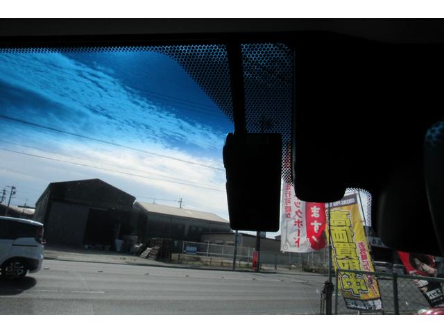 ES ES300h バージョンL 禁煙/黒革シート/サンルーフ/純正SDナビ/フルセグTV/Bluetooth/全周囲カメラ/ETC/ドラレコ/パワートランク/OPリアスポイラー/シートヒーター/シートエアコン/BSM/HUD/LSS(50枚目)