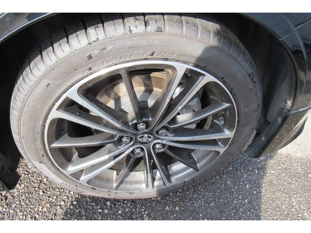 ８６ ＧＴ　クラッチ交換済み／ＴＲＤフルエアロ／フェンダーエクステンションン／トランクスポイラー／エアロスタビライジンカバー／ドアスタビライザー／カラーフェンダーフィン／ハイレスポンスマフラー／クイックシフト（21枚目）