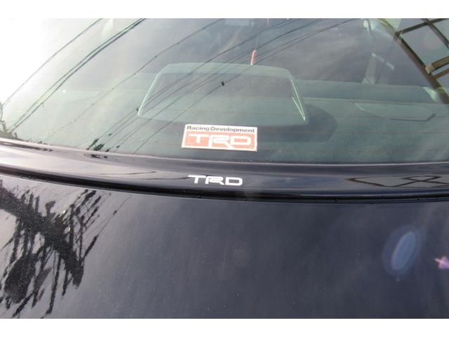 ８６ ＧＴ　クラッチ交換済み／ＴＲＤフルエアロ／フェンダーエクステンションン／トランクスポイラー／エアロスタビライジンカバー／ドアスタビライザー／カラーフェンダーフィン／ハイレスポンスマフラー／クイックシフト（31枚目）