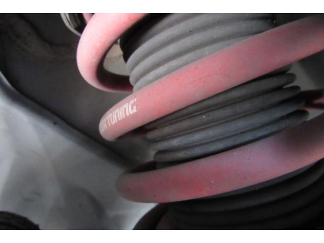 ８６ ＧＴ　クラッチ交換済み／ＴＲＤフルエアロ／フェンダーエクステンションン／トランクスポイラー／エアロスタビライジンカバー／ドアスタビライザー／カラーフェンダーフィン／ハイレスポンスマフラー／クイックシフト（33枚目）