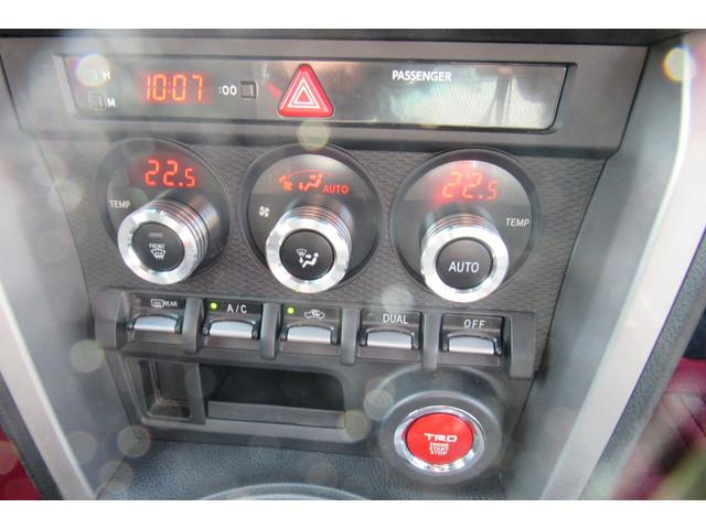 ８６ ＧＴ　クラッチ交換済み／ＴＲＤフルエアロ／フェンダーエクステンションン／トランクスポイラー／エアロスタビライジンカバー／ドアスタビライザー／カラーフェンダーフィン／ハイレスポンスマフラー／クイックシフト（43枚目）