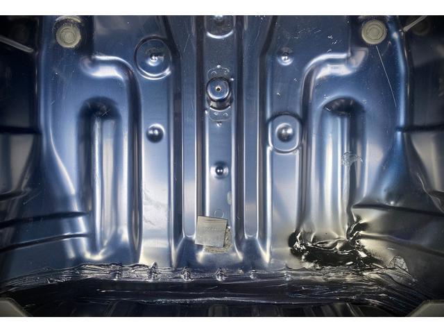 �C���ӏ����g�����N�t���A�Ɍy���ȃV������B�����Ńo�b�N���ĂԂ��Ď���ň����C�������p�^�[�����Ǝv���܂����������ʂ��킩��₷���悤�ɉ������u���b�N�ŊʃX�v���[�h�����Ă���܂��i�o�b�N�p�l���͖������j