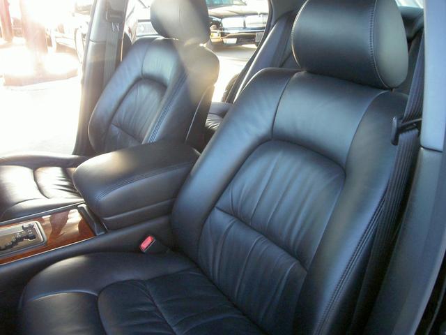 セルシオ Ｂ仕様　ｅＲバージョン　・サンルーフ・黒革・マルチ・純正バネサス・純正オプションメッキＡＷ・純正３面カーテン・社外ＤＶＤプレーヤー・ＥＴＣ・ＨＩＤ（37枚目）