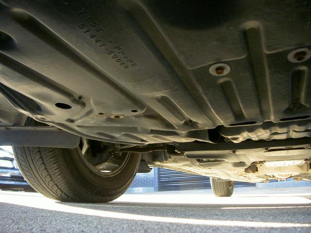 セルシオ Ｂ仕様　ｅＲバージョン　・サンルーフ・黒革・マルチ・純正バネサス・純正オプションメッキＡＷ・純正３面カーテン・社外ＤＶＤプレーヤー・ＥＴＣ・ＨＩＤ（72枚目）