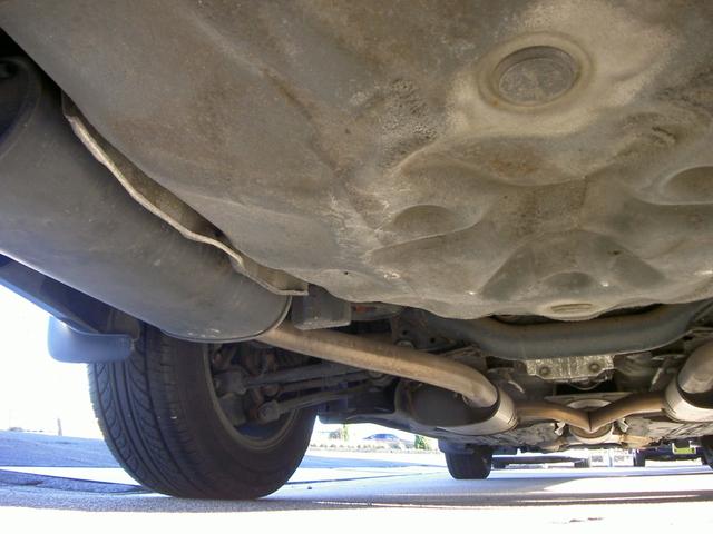 セルシオ Ｂ仕様　ｅＲバージョン　・サンルーフ・黒革・マルチ・純正バネサス・純正オプションメッキＡＷ・純正３面カーテン・社外ＤＶＤプレーヤー・ＥＴＣ・ＨＩＤ（75枚目）