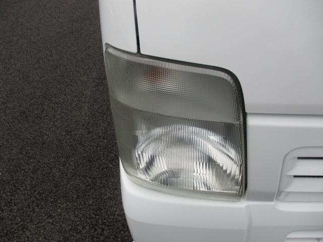 キャリイトラック KU KUエアコン・パワステ(地区限定車)エアコン、パワーステアリング、フロア5MT、パートタイム4WD高低二段切替式 (後輪駆動ベース)、シルキーシルバーメタリック(5枚目)