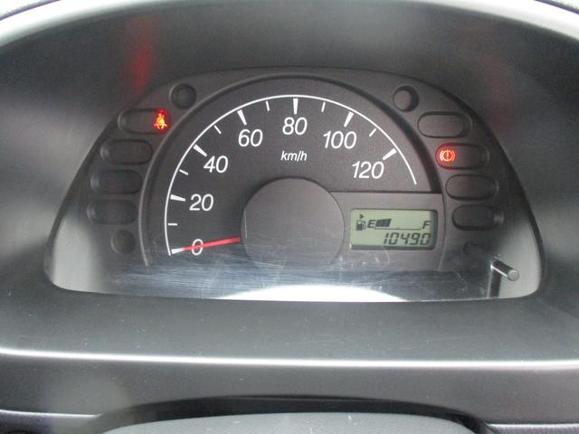 キャリイトラック KU KUエアコン・パワステ(地区限定車)エアコン、パワーステアリング、フロア5MT、パートタイム4WD高低二段切替式 (後輪駆動ベース)、シルキーシルバーメタリック(30枚目)