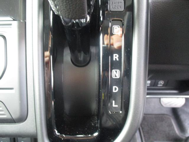 スペーシアカスタム ハイブリッドXS スマートキー、衝突防止機能、アイドリングストップ、ステアリングスイッチ、オートライト、オートエアコン、電子パーキング、両側電動スライドドア、横滑り防止機能、(40枚目)