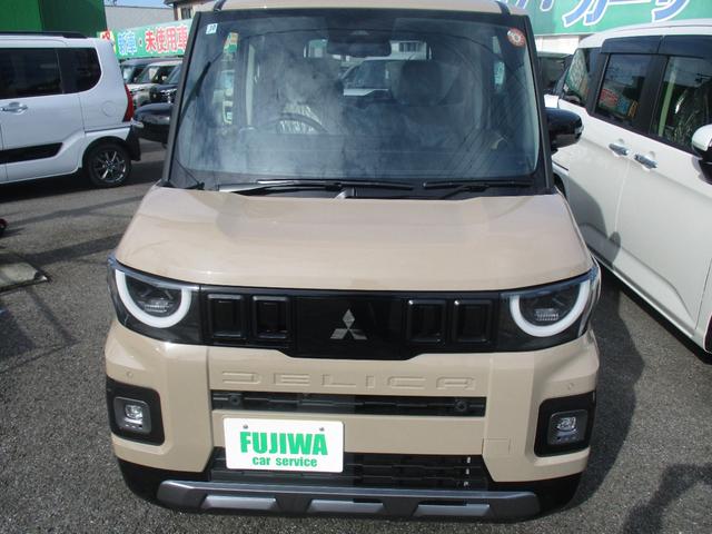 デリカミニ Ｇ　プレミアム　スマートキー、衝突防止機能、両側電動スライドドア、ステアリングスイッチ、電子パーキング、プッシュスタート、アイドリングストップ、オートライト、シートヒーター、ステアリングヒーター、全方位カメラ（3枚目）