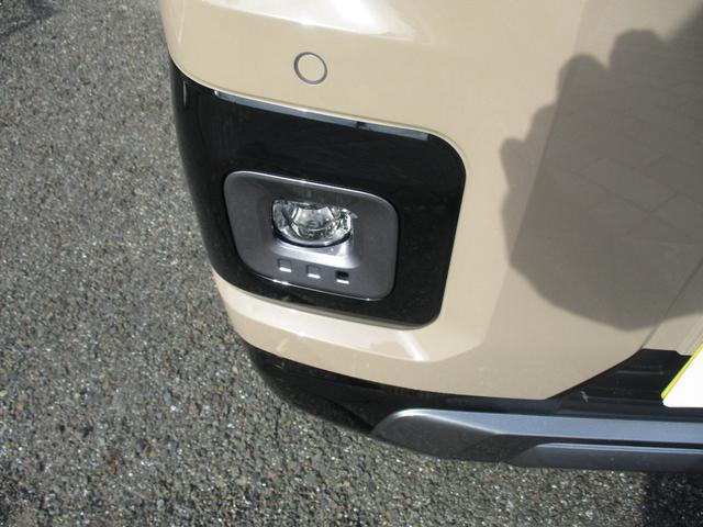 デリカミニ Ｇ　プレミアム　スマートキー、衝突防止機能、両側電動スライドドア、ステアリングスイッチ、電子パーキング、プッシュスタート、アイドリングストップ、オートライト、シートヒーター、ステアリングヒーター、全方位カメラ（7枚目）