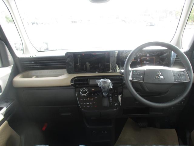 デリカミニ Ｇ　プレミアム　スマートキー、衝突防止機能、両側電動スライドドア、ステアリングスイッチ、電子パーキング、プッシュスタート、アイドリングストップ、オートライト、シートヒーター、ステアリングヒーター、全方位カメラ（18枚目）