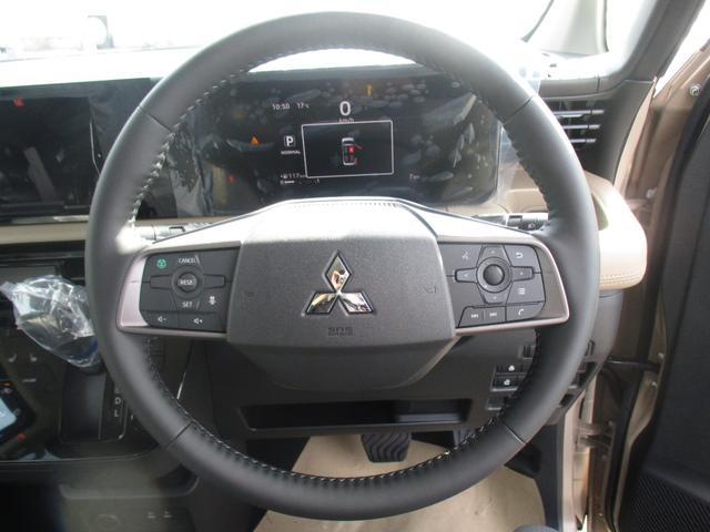 デリカミニ Ｇ　プレミアム　スマートキー、衝突防止機能、両側電動スライドドア、ステアリングスイッチ、電子パーキング、プッシュスタート、アイドリングストップ、オートライト、シートヒーター、ステアリングヒーター、全方位カメラ（19枚目）