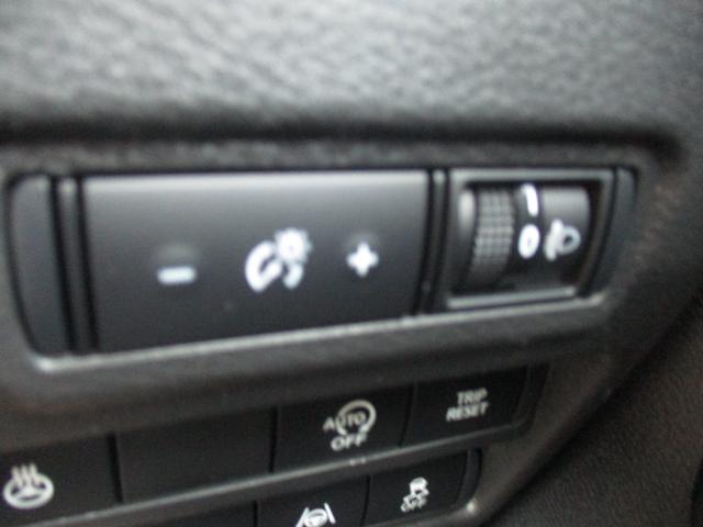 デリカミニ Ｇ　プレミアム　スマートキー、衝突防止機能、両側電動スライドドア、ステアリングスイッチ、電子パーキング、プッシュスタート、アイドリングストップ、オートライト、シートヒーター、ステアリングヒーター、全方位カメラ（35枚目）