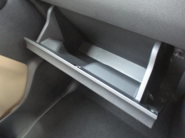 デリカミニ Ｇ　プレミアム　スマートキー、衝突防止機能、両側電動スライドドア、ステアリングスイッチ、電子パーキング、プッシュスタート、アイドリングストップ、オートライト、シートヒーター、ステアリングヒーター、全方位カメラ（38枚目）