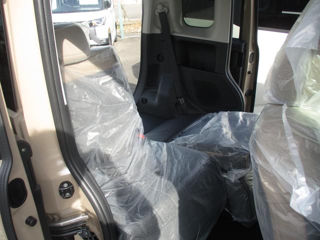 デリカミニ Ｇ　プレミアム　スマートキー、衝突防止機能、両側電動スライドドア、ステアリングスイッチ、電子パーキング、プッシュスタート、アイドリングストップ、オートライト、シートヒーター、ステアリングヒーター、全方位カメラ（45枚目）