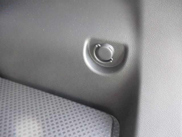 デリカミニ Ｇ　プレミアム　スマートキー、衝突防止機能、両側電動スライドドア、ステアリングスイッチ、電子パーキング、プッシュスタート、アイドリングストップ、オートライト、シートヒーター、ステアリングヒーター、全方位カメラ（54枚目）