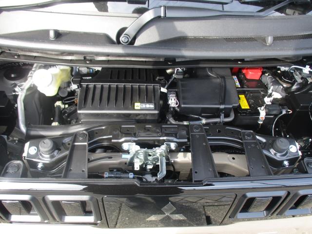 デリカミニ Ｇ　プレミアム　スマートキー、衝突防止機能、両側電動スライドドア、ステアリングスイッチ、電子パーキング、プッシュスタート、アイドリングストップ、オートライト、シートヒーター、ステアリングヒーター、全方位カメラ（58枚目）