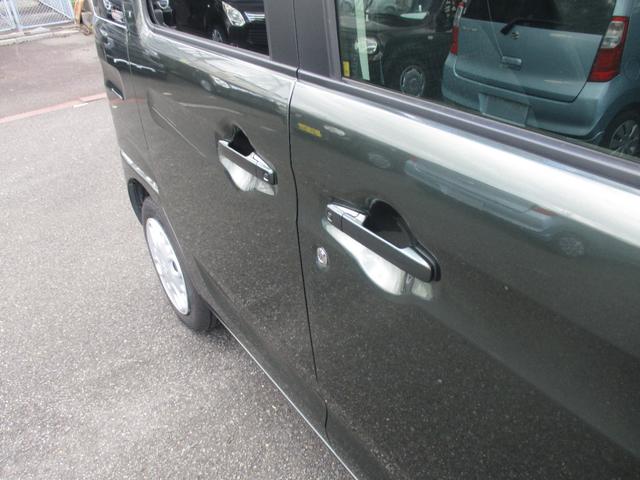 �y�p���[�X���C�h�h�A�z������̂��Ԃ͌�ȗ����p���[�X���C�h�h�A�ƂȂ��Ă���܂��B�ו��������Ă��Ă������^�b�`�Ń��N���N�����