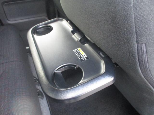 �y�p�[�\�i���e�[�u���z��Ȃɂ͐܂肽���݂ł���A�p�[�\�i���e�[�u���������B�h�����N�z���_�[��A�V���b�s���O�t�b�N�����Ă��܂��B