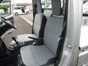 ☆乗り心地の良さを高めたシート☆ 運転席はシートスライドが可能です。シートの質感も高く、座り心地と着座時の安定性を高めています。