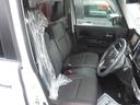 【快適装備】運転席にはシートヒーターを搭載!身体の芯から温めてくれるので、寒い冬に大活躍です♪