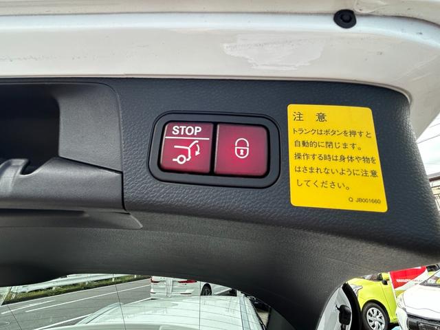Cクラスステーションワゴン C220d ステーションワゴン スポーツ本革仕様 車検R9/12 革シート 純正ナビ ETC ドラレコ レーダー クルーズコントロール(20枚目)