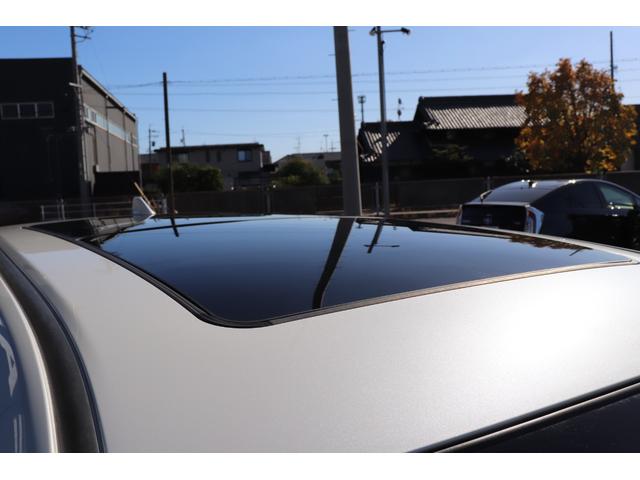 ハリアー プレミアム ターボ・LEDヘッドライト・シーケンシャルウィンカー・ETC・アルパインBIGX・TV・バックモニター・パワーバックドア・ハーフレザー・パノラマルーフ・3点社外エアロ・社外マフラー・車高調・社外テール(7枚目)