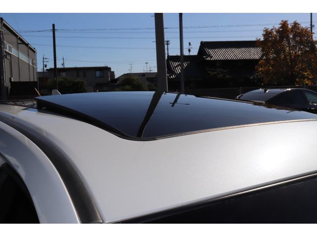 ハリアー プレミアム ターボ・LEDヘッドライト・シーケンシャルウィンカー・ETC・アルパインBIGX・TV・バックモニター・パワーバックドア・ハーフレザー・パノラマルーフ・3点社外エアロ・社外マフラー・車高調・社外テール(8枚目)