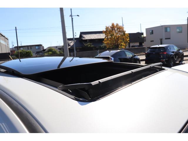 ハリアー プレミアム ターボ・LEDヘッドライト・シーケンシャルウィンカー・ETC・アルパインBIGX・TV・バックモニター・パワーバックドア・ハーフレザー・パノラマルーフ・3点社外エアロ・社外マフラー・車高調・社外テール(9枚目)