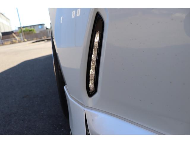 ハリアー プレミアム ターボ・LEDヘッドライト・シーケンシャルウィンカー・ETC・アルパインBIGX・TV・バックモニター・パワーバックドア・ハーフレザー・パノラマルーフ・3点社外エアロ・社外マフラー・車高調・社外テール(26枚目)