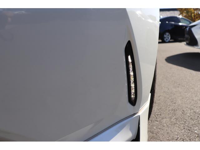 ハリアー プレミアム ターボ・LEDヘッドライト・シーケンシャルウィンカー・ETC・アルパインBIGX・TV・バックモニター・パワーバックドア・ハーフレザー・パノラマルーフ・3点社外エアロ・社外マフラー・車高調・社外テール(27枚目)