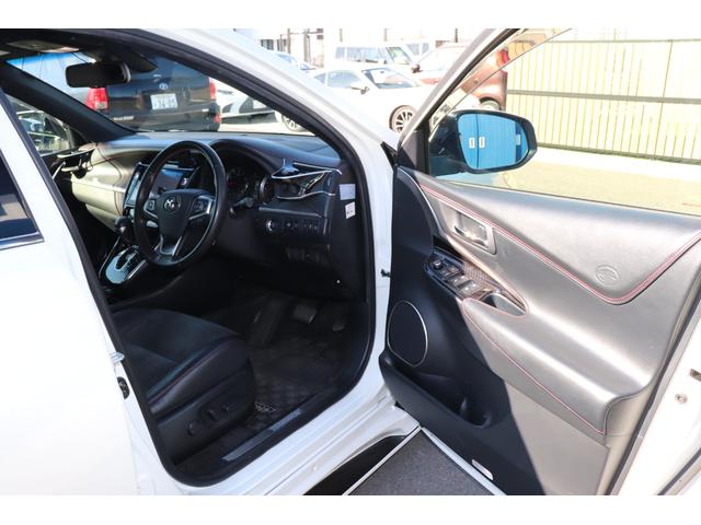 ハリアー プレミアム ターボ・LEDヘッドライト・シーケンシャルウィンカー・ETC・アルパインBIGX・TV・バックモニター・パワーバックドア・ハーフレザー・パノラマルーフ・3点社外エアロ・社外マフラー・車高調・社外テール(28枚目)